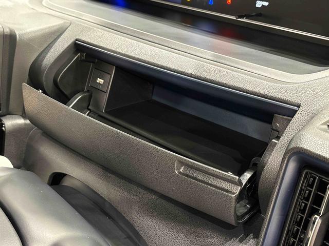 タントカスタムＲＳ　　電子パーキング　　ＬＥＤヘッドライトＬＥＤオートライト　パワースライドドアウェルカムオープン機能　電動パーキングブレーキ　運転席助手席シートヒーター　アルミホイール　キーフリーシステム　　オート電動格納式ドアミラー（広島県）の中古車