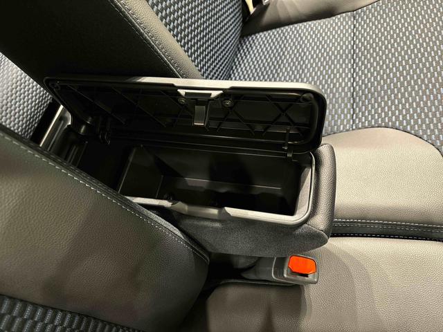 タントカスタムＲＳ　　電子パーキング　　ＬＥＤヘッドライトＬＥＤオートライト　パワースライドドアウェルカムオープン機能　電動パーキングブレーキ　運転席助手席シートヒーター　アルミホイール　キーフリーシステム　　オート電動格納式ドアミラー（広島県）の中古車
