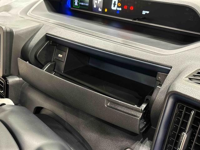 タントカスタムＲＳ　電動パーキングブレーキ　バックカメラ付きＬＥＤオートライト　パワースライドドアウェルカムオープン機能　電動パーキングブレーキ　運転席助手席シートヒーター　アルミホイール　キーフリーシステム　　オート電動格納式ドアミラー（広島県）の中古車