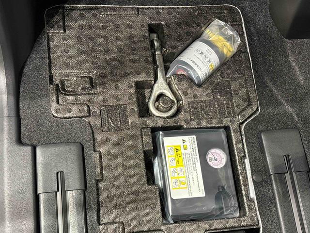 タントカスタムＲＳ　電動パーキングブレーキ　バックカメラ付きＬＥＤオートライト　パワースライドドアウェルカムオープン機能　電動パーキングブレーキ　運転席助手席シートヒーター　アルミホイール　キーフリーシステム　　オート電動格納式ドアミラー（広島県）の中古車