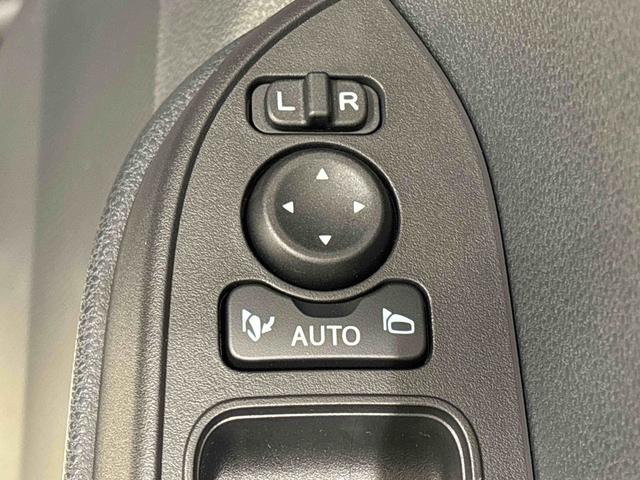 タントカスタムＲＳ　パノラマモニター付き　両側パワースライドドアＬＥＤオートライト　パワースライドドアウェルカムオープン機能　電動パーキングブレーキ　運転席助手席シートヒーター　アルミホイール　キーフリーシステム　　オート電動格納式ドアミラー（広島県）の中古車