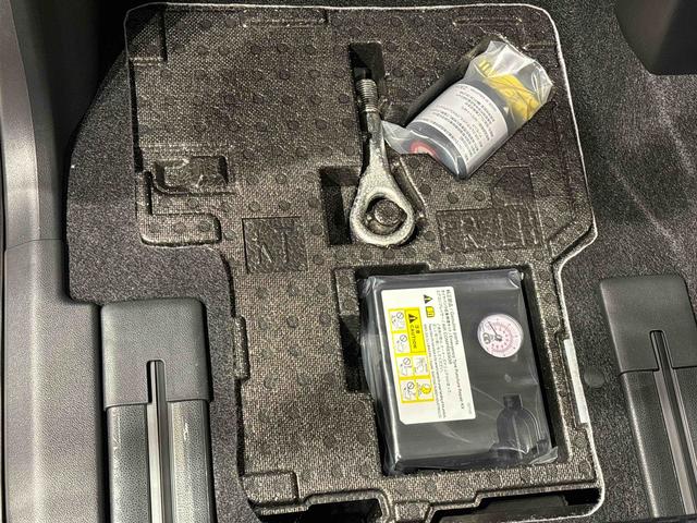 タントカスタムＲＳ　パノラマモニター付き　両側パワースライドドアＬＥＤオートライト　パワースライドドアウェルカムオープン機能　電動パーキングブレーキ　運転席助手席シートヒーター　アルミホイール　キーフリーシステム　　オート電動格納式ドアミラー（広島県）の中古車