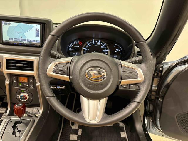 コペンセロ　社外ナビゲーション　ドライブレコーダー　バックカメラアクティブトップ　運転席・助手席シートヒーター　ＬＥＤヘッドランプ　本革巻ステアリングホイール　純正アルミホイール（切削デザイン）ステアリングスイッチ（広島県）の中古車