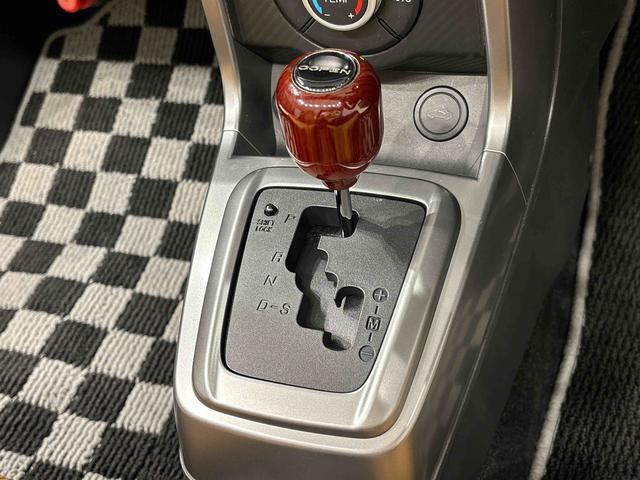 コペンセロ　社外ナビゲーション　ドライブレコーダー　バックカメラアクティブトップ　運転席・助手席シートヒーター　ＬＥＤヘッドランプ　本革巻ステアリングホイール　純正アルミホイール（切削デザイン）ステアリングスイッチ（広島県）の中古車