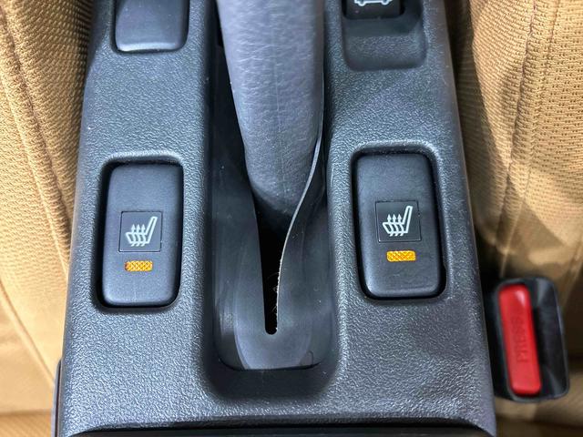コペンセロ　社外ナビゲーション　ドライブレコーダー　バックカメラアクティブトップ　運転席・助手席シートヒーター　ＬＥＤヘッドランプ　本革巻ステアリングホイール　純正アルミホイール（切削デザイン）ステアリングスイッチ（広島県）の中古車