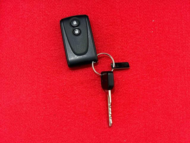 コペンセロ　社外ナビゲーション　ドライブレコーダー　バックカメラアクティブトップ　運転席・助手席シートヒーター　ＬＥＤヘッドランプ　本革巻ステアリングホイール　純正アルミホイール（切削デザイン）ステアリングスイッチ（広島県）の中古車