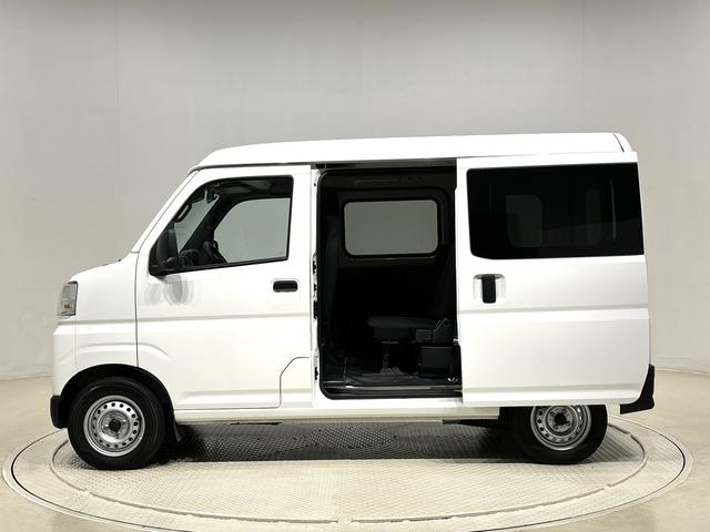 ハイゼットカーゴＤＸ　４ＷＤ　ＡＴ　ＡＭ／ＦＭラジオチューナーハロゲンヘッドランプ　トップシェイドガラス　コーナーセンサー　オーバーヘッドシェルフ　フロントドアパワーウインドウ　キーレスエントリー　ＡＭ／ＦＭラジオ　テンパータイヤ　スチールホイール（広島県）の中古車