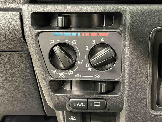 ハイゼットカーゴＤＸ　４ＷＤ　ＡＴ　ＡＭ／ＦＭラジオチューナーハロゲンヘッドランプ　トップシェイドガラス　コーナーセンサー　オーバーヘッドシェルフ　フロントドアパワーウインドウ　キーレスエントリー　ＡＭ／ＦＭラジオ　テンパータイヤ　スチールホイール（広島県）の中古車
