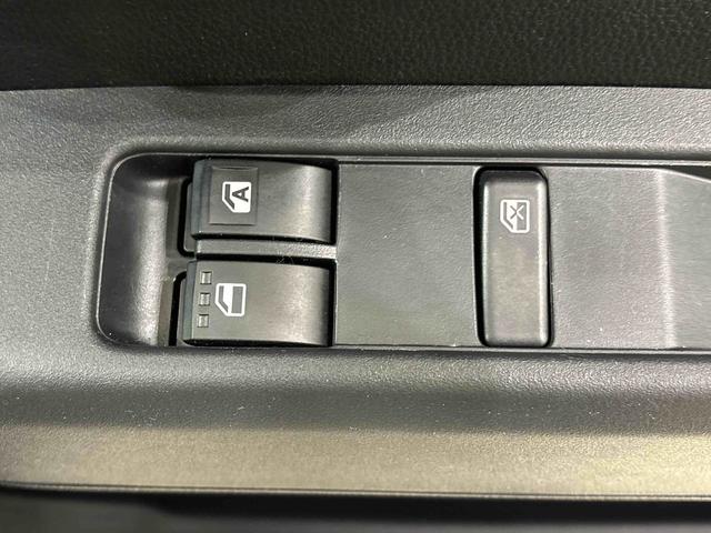 ハイゼットカーゴＤＸ　４ＷＤ　ＡＴ　ＡＭ／ＦＭラジオチューナーハロゲンヘッドランプ　トップシェイドガラス　コーナーセンサー　オーバーヘッドシェルフ　フロントドアパワーウインドウ　キーレスエントリー　ＡＭ／ＦＭラジオ　テンパータイヤ　スチールホイール（広島県）の中古車