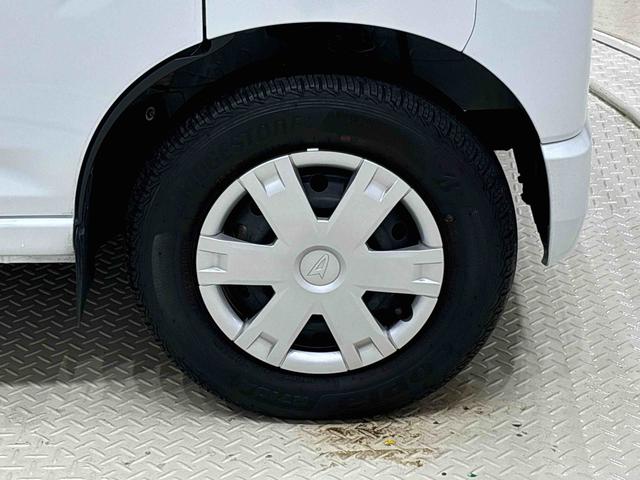 ハイゼットカーゴクルーズ 4WD キーフリーシステム スペアタイヤトップシェイドガラス 12インチフルホイールキャップ コーナーセンサー マニュアルエアコン プッシュボタンスタート 運転席・助手席パワーウィンドウ セキュリティーアラーム サイドアンダードアミラー(広島県)の中古車