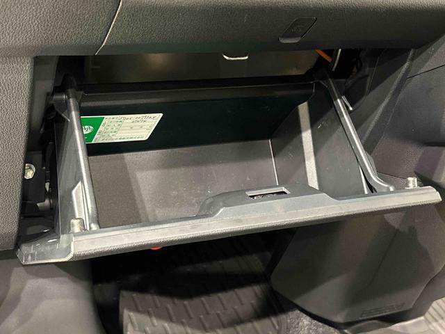ハイゼットカーゴクルーズ電動格納式カラードドアミラー　トップシェイドガラス　１２インチフルホイールキャップ　コーナーセンサー　キーレスエントリー（広島県）の中古車