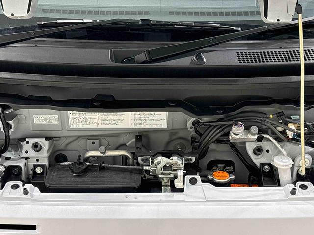 ハイゼットカーゴクルーズ電動格納式カラードドアミラー　トップシェイドガラス　１２インチフルホイールキャップ　コーナーセンサー　キーレスエントリー（広島県）の中古車