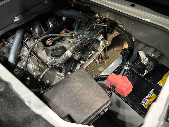ハイゼットカーゴクルーズ電動格納式カラードドアミラー　トップシェイドガラス　１２インチフルホイールキャップ　コーナーセンサー　キーレスエントリー（広島県）の中古車