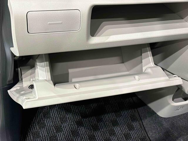 ムーヴＸリミテッドII　ＳＡIII運転席シートヒーター　アルミホイール　オートライト　プッシュボタンスタート　セキュリティアラーム　キーフリーシステム　オート電動格納式ドアミラー　シートリフター（広島県）の中古車