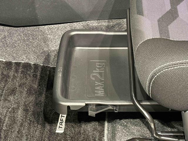 タフトG クロムベンチャー  純正ナビ  バックモニター ドラレコスカイフィールトップ クロムパック メッキパック シルバーアンダーガーニッシュ インテリアアクセント LEDオートライト&フォグランプ 電動パーキングブレーキ バックカメラ アルミホイール(広島県)の中古車