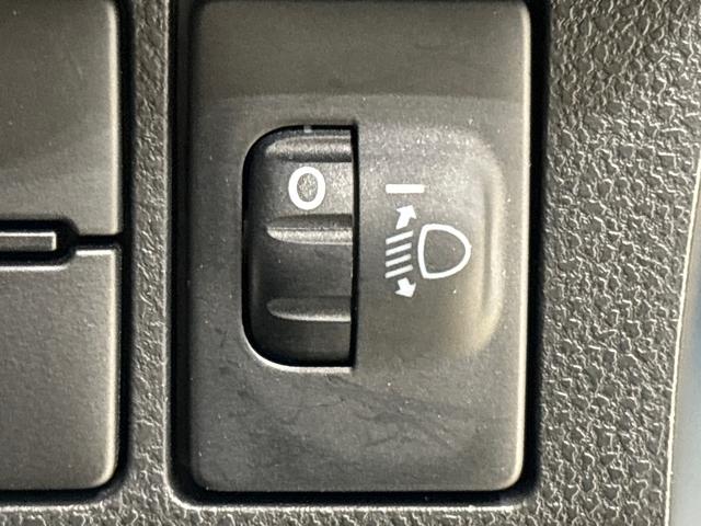 ムーヴカスタム X VS SAIII 7インチナビ 全周囲カメラドライブレコーダー 運転席シートヒーター オートライト オートハイビーム LEDヘッドライト LEDフォグランプ 14インチアルミホイール プッシュボタンスタート オーディオ操作用ステアリングスイッチ(広島県)の中古車