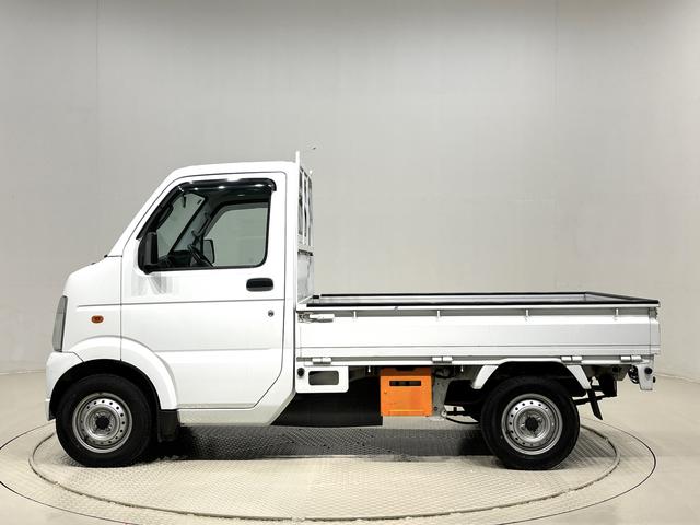 キャリイトラックKCエアコン・パワステ 4WD 5MTマニュアルエアコン AM/FMラジオ ヘッドライトレベリング バッテリーカバー バイザー スチールホイール(広島県)の中古車