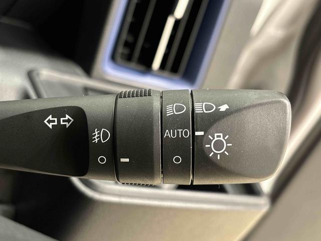 タントカスタムＸセレクション　２ＷＤ　ＣＶＴ車両側電動スライドドア　キーフリーシステム　キーフリーシステム連動式電動格納ドアミラー　運転席・助手席シートヒーター　ＬＥＤヘッドランプ＆フォグランプ　ミラクルオープンドア（広島県）の中古車