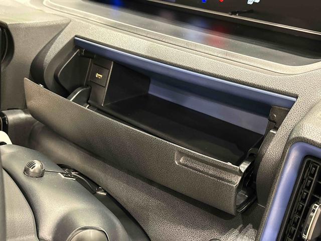 タントカスタムＸセレクション　２ＷＤ　ＣＶＴ車両側電動スライドドア　キーフリーシステム　キーフリーシステム連動式電動格納ドアミラー　運転席・助手席シートヒーター　ＬＥＤヘッドランプ＆フォグランプ　ミラクルオープンドア（広島県）の中古車