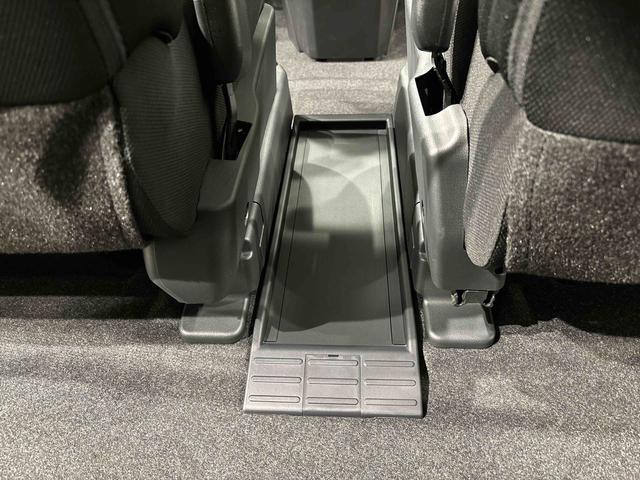 トールカスタムG 9インチディスプレイオーディオLEDヘッドランプ・フォグランプ  アルミホイール オートライト プッシュボタンスタート クルーズコントロール  コーナーセンサー パワースライドドア キーフリーシステム(広島県)の中古車