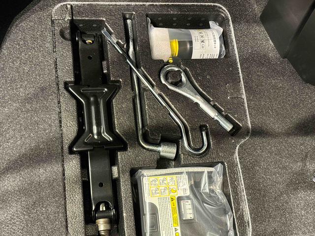 トールカスタムG 9インチディスプレイオーディオLEDヘッドランプ・フォグランプ  アルミホイール オートライト プッシュボタンスタート クルーズコントロール  コーナーセンサー パワースライドドア キーフリーシステム(広島県)の中古車