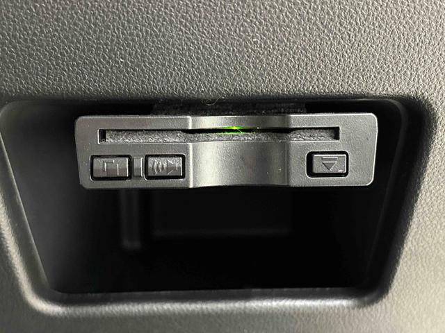 ムーヴキャンバスＸリミテッドメイクアップ　ＳＡII　ナビ　ＥＴＣバックカメラ　ハロゲンライト　置き楽ボックス　オートライト　プッシュボタンスタート　セキュリティアラーム　両側パワースライドドア　　キーフリーシステム（広島県）の中古車