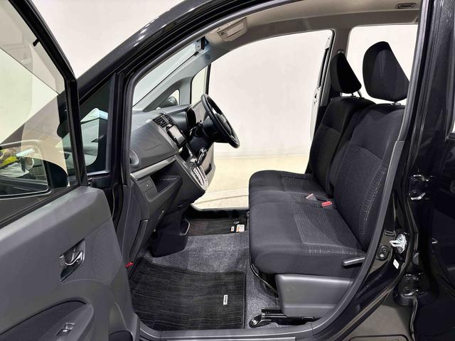 ムーヴカスタム　ＲＳ　７インチフルセグナビ　バックカメラ　ターボ車ＥＴＣ　ＨＩＤヘッドライト　オートライト　純正ワイドバイザー　純正カーペットマット　プッシュボタンスタート　アイドリングストップ　オートエアコン　セキュリティアラーム　１５インチアルミホイール（広島県）の中古車