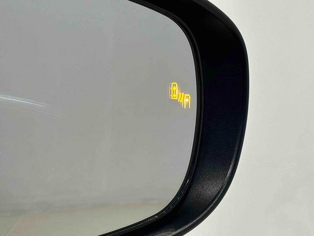 ロッキープレミアムLEDヘッドランプ・フォグランプ 全車速追従機能付アダプティブクルーズコントロール レーンキープコントロール ブラインドスポットモニター 17インチアルミホイール シートヒーター(広島県)の中古車