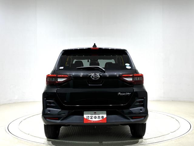 ロッキープレミアムLEDヘッドランプ・フォグランプ 全車速追従機能付アダプティブクルーズコントロール レーンキープコントロール ブラインドスポットモニター 17インチアルミホイール シートヒーター(広島県)の中古車