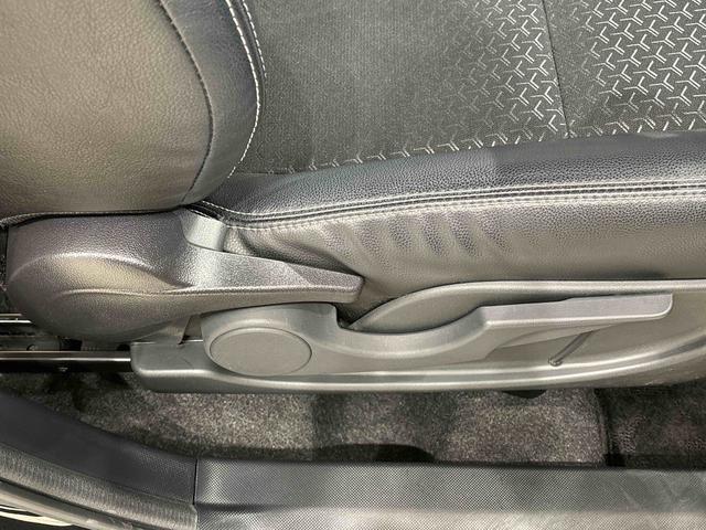 ロッキープレミアムLEDヘッドランプ・フォグランプ 全車速追従機能付アダプティブクルーズコントロール レーンキープコントロール ブラインドスポットモニター 17インチアルミホイール シートヒーター(広島県)の中古車