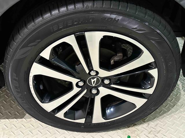 ロッキープレミアムLEDヘッドランプ・フォグランプ 全車速追従機能付アダプティブクルーズコントロール レーンキープコントロール ブラインドスポットモニター 17インチアルミホイール シートヒーター(広島県)の中古車