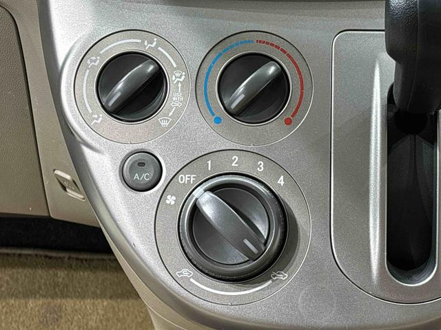 ミラＸ　４ＷＤ　ＣＤオーディオ　ＥＴＣキーレスエントリー　マニュアルエアコン　電動格納式ドアミラー　セキュリティーアラーム　リヤワイパー　バイザー　ホイールキャップ　パワーウィンドウ（広島県）の中古車