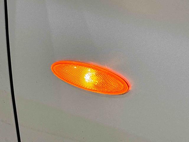 ミラＸ　４ＷＤ　ＣＤオーディオ　ＥＴＣキーレスエントリー　マニュアルエアコン　電動格納式ドアミラー　セキュリティーアラーム　リヤワイパー　バイザー　ホイールキャップ　パワーウィンドウ（広島県）の中古車