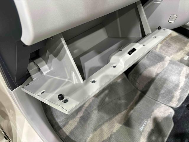 ブーンX Lパッケージ SAIII カーナビ ドライブレコーダーパノラマモニター対応カメラ オートエアコン プッシュボタンスタート オートライト シートアンダートレイ 純正フルホイールキャップ キーフリーシステム アイドリングストップ機能(広島県)の中古車