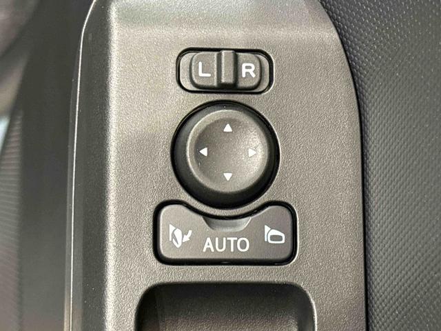 タフトＧ　クロムベンチャー　電動パーキングブレーキスカイフィールトップ　クロムパック　メッキパック　シルバーアンダーガーニッシュ　インテリアアクセント　ＬＥＤオートライト＆フォグランプ　電動パーキングブレーキ　バックカメラ　アルミホイール（広島県）の中古車