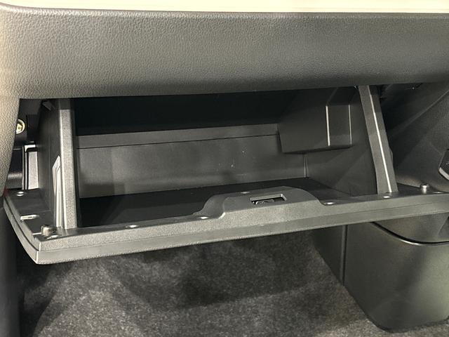 ムーヴキャンバスストライプスG バックモニター 電動パーキングブレーキLEDオートライト・フォグランプ 電動パーキングブレーキ プッシュボタンスタート セキュリティアラーム バックカメラ 両側パワースライドドアウエルカムオープン機能 オート電動格納式ドアミラー(広島県)の中古車