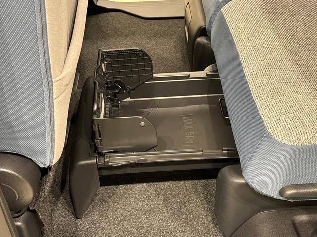 ムーヴキャンバスストライプスG バックモニター 電動パーキングブレーキLEDオートライト・フォグランプ 電動パーキングブレーキ プッシュボタンスタート セキュリティアラーム バックカメラ 両側パワースライドドアウエルカムオープン機能 オート電動格納式ドアミラー(広島県)の中古車