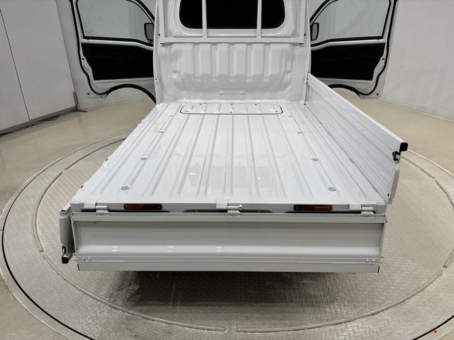 ハイゼットトラックスタンダード LEDヘッドランプ 電動格納式ドアミラースペアタイヤ キーフリーシステム プッシュボタンスタート パワーウインドウ LED大型荷台作業灯 アダプティブドライビングビーム AMFMラジオ(広島県)の中古車