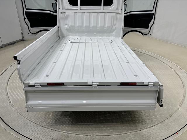 ハイゼットトラックスタンダード LEDヘッドランプ 電動格納式ドアミラースペアタイヤ キーフリーシステム プッシュボタンスタート パワーウインドウ LED大型荷台作業灯 アダプティブドライビングビーム AMFMラジオ(広島県)の中古車