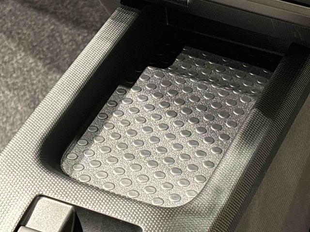 タフトＧターボ　クロムベンチャー　運転席・助手席シートヒーター純正ナビ装着用アップグレードパック　ＡＣＣ　電動パーキングブレーキブレーキ　オートブレーキホールド機能　運転席シートリフター　チルトステアリング　本革巻ステアリングホイール　リバース連動リヤワイパー（広島県）の中古車