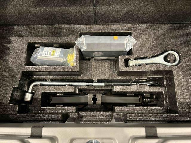 タフトＧターボ　ダーククロムベンチャー　　　ＬＥＤヘッドライトスカイフィールトップ　クロムパック　メッキパック　シルバーアンダーガーニッシュ　インテリアアクセント　ＬＥＤオートハイビーム＆フォグランプ　電動パーキングブレーキ　バックカメラ　アルミホイール（広島県）の中古車
