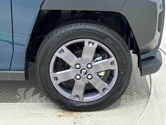 タフトＧターボ　ダーククロムベンチャー　　　ＬＥＤヘッドライトスカイフィールトップ　クロムパック　メッキパック　シルバーアンダーガーニッシュ　インテリアアクセント　ＬＥＤオートハイビーム＆フォグランプ　電動パーキングブレーキ　バックカメラ　アルミホイール（広島県）の中古車