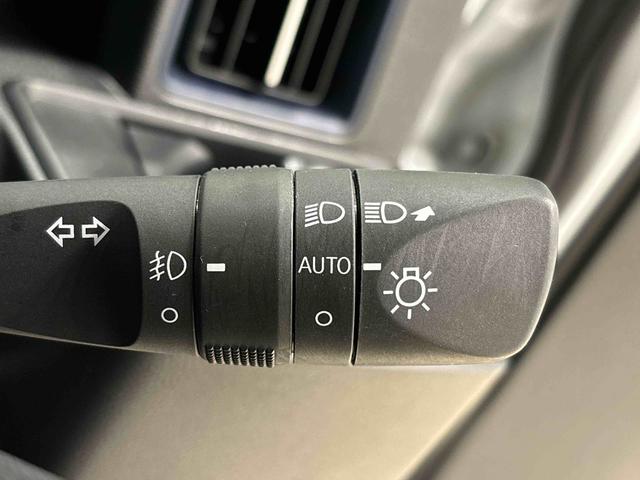 タントカスタムRS ターボ 運転席・助手席シートヒーター純正ナビ装着用アップグレードパック 両側電動スライドドア 格納式リヤドアサンシェード 本革巻ステアリングホイール 運転席シートリフター チルトステアリング オートライト キーフリーシステム(広島県)の中古車