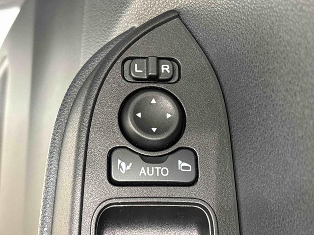 タントカスタムRS ターボ 運転席・助手席シートヒーター純正ナビ装着用アップグレードパック 両側電動スライドドア 格納式リヤドアサンシェード 本革巻ステアリングホイール 運転席シートリフター チルトステアリング オートライト キーフリーシステム(広島県)の中古車