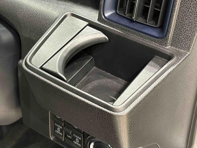 タントカスタムRS ターボ 運転席・助手席シートヒーター純正ナビ装着用アップグレードパック 両側電動スライドドア 格納式リヤドアサンシェード 本革巻ステアリングホイール 運転席シートリフター チルトステアリング オートライト キーフリーシステム(広島県)の中古車