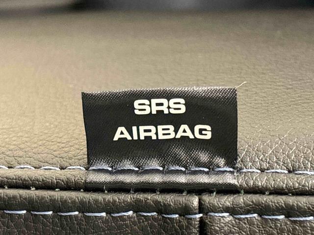 タントカスタムRS ターボ 運転席・助手席シートヒーター純正ナビ装着用アップグレードパック 両側電動スライドドア 格納式リヤドアサンシェード 本革巻ステアリングホイール 運転席シートリフター チルトステアリング オートライト キーフリーシステム(広島県)の中古車