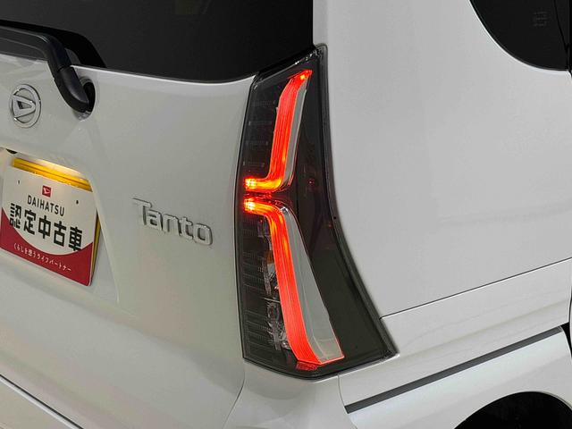 タントカスタムRS ターボ 運転席・助手席シートヒーター純正ナビ装着用アップグレードパック 両側電動スライドドア 格納式リヤドアサンシェード 本革巻ステアリングホイール 運転席シートリフター チルトステアリング オートライト キーフリーシステム(広島県)の中古車