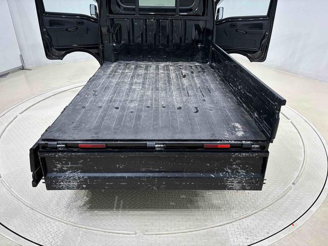 ハイゼットトラックスタンダード　トップシェイドガラス　オートハイビーム運転席ＳＲＳエアバック　バックソナー　電動式パワーステアリング　あゆみ板掛けテールゲート　ＶＳＣ＆ＴＲＣ　衝突警報機能　衝突回避支援ブレーキ　車線逸脱警報機能　標識認識機能　先行車発進お知らせ機能（広島県）の中古車