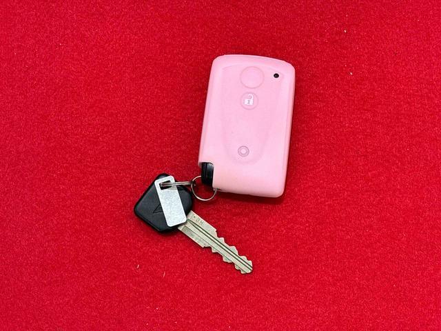 ミラココアココアプラスG ワンセグメモリーナビ バックカメラ純正ロングバイザー 純正カーペットマット ターンランプ付きドアミラー オートエアコン 電動格納式ドアミラー 運転席シートリフター アイドリングストップ フロントトップシェードガラス(広島県)の中古車