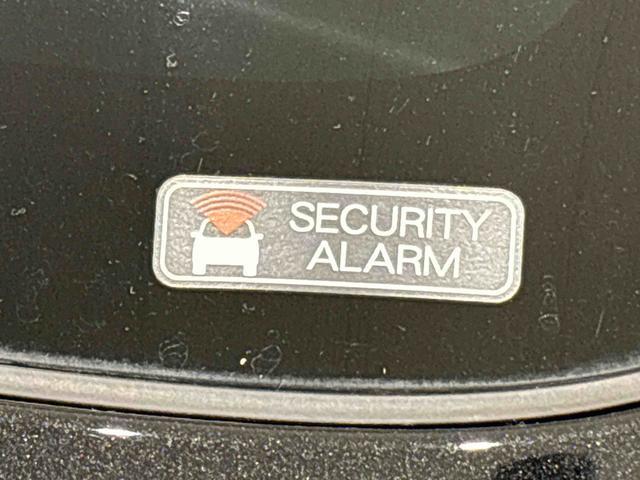 コペンローブ　Ｓ　ＣＶＴ車　ＥＴＣ車載器　カーナビゲーション電動開閉式ルーフ　ＬＥＤヘッドランプ　ハロゲンフォグランプ　　１６インチタイヤ＆アルミホイール　プッシュボタンスタート　セキュリティアラーム　スタビライザー（フロント・リヤ）（広島県）の中古車